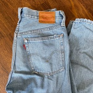Levi’s distressed 501 jeans